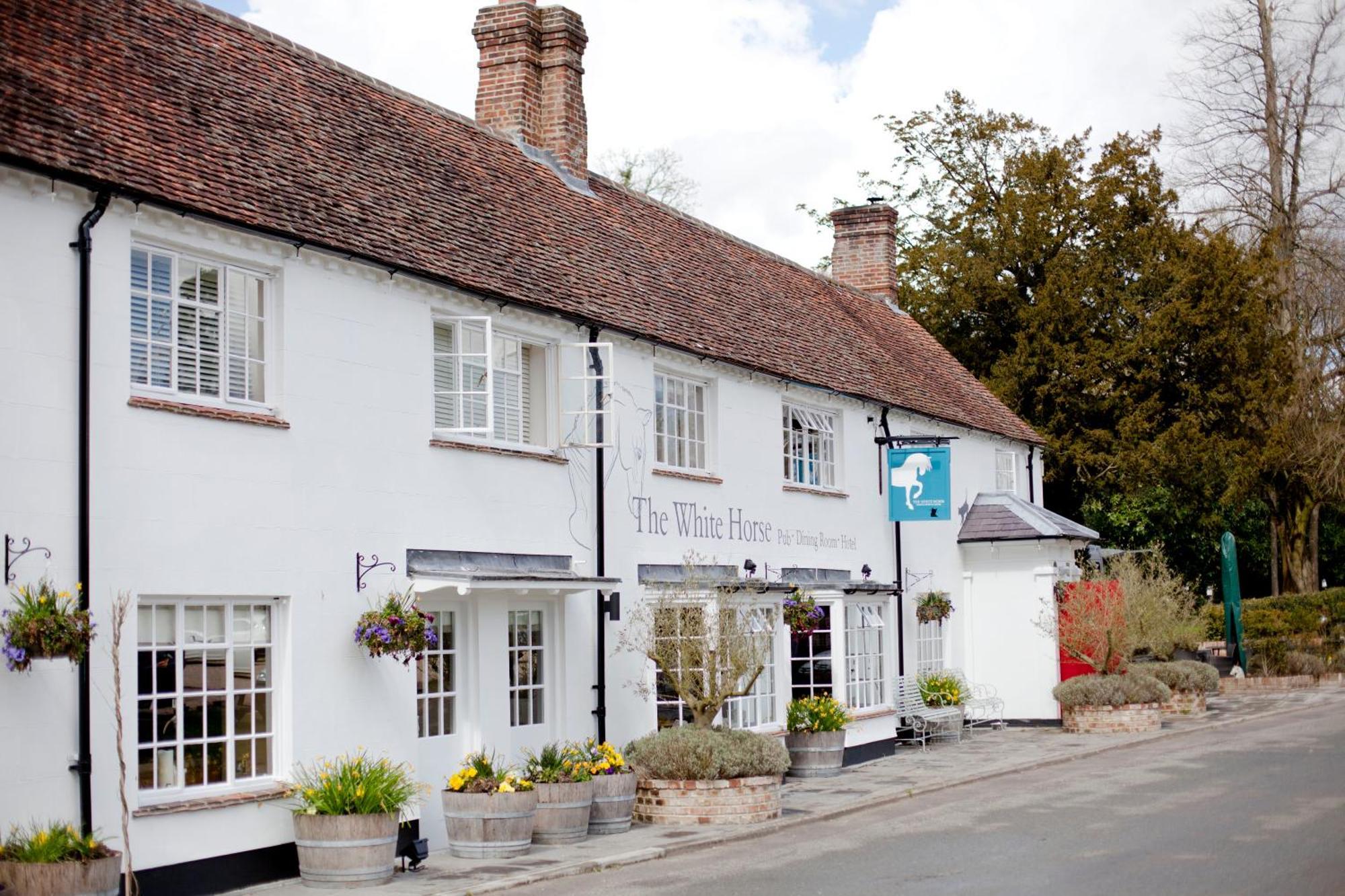 Готель The White Horse Chilgrove Екстер'єр фото
